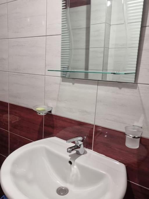 Two Suns Apartament Saranda Dış mekan fotoğraf