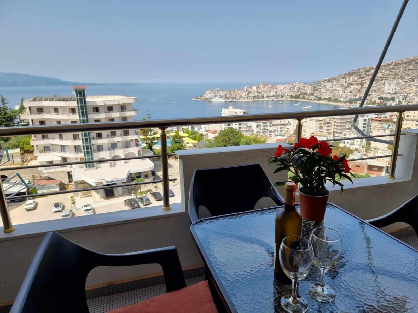 Two Suns Apartament Saranda Dış mekan fotoğraf